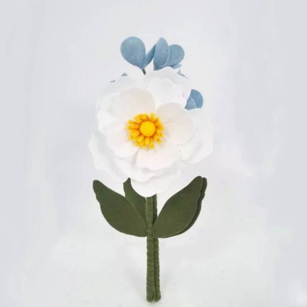 Spritz Felt Flowers 2 Count